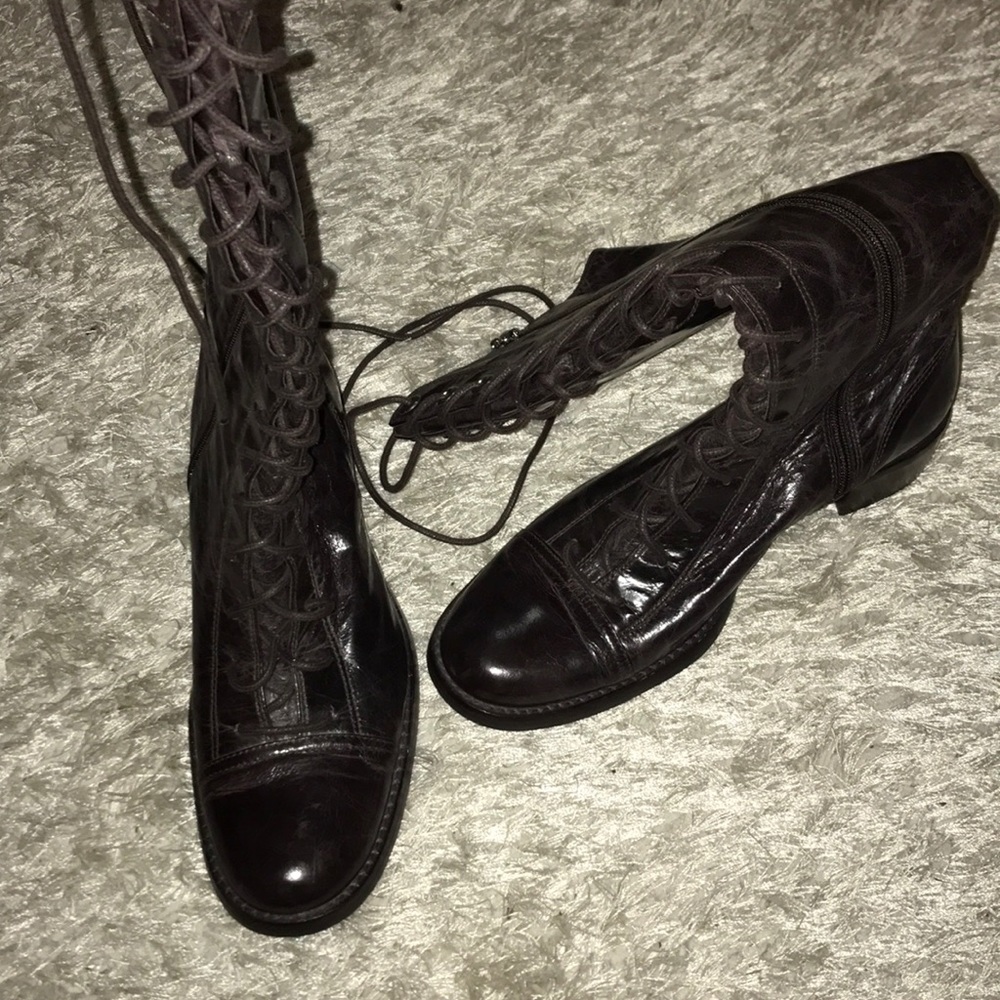 Boots - Picture 2 of 2